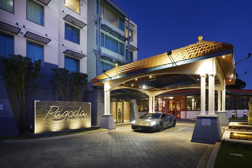 Pagoda Resort & Spa Perth Bagian luar foto